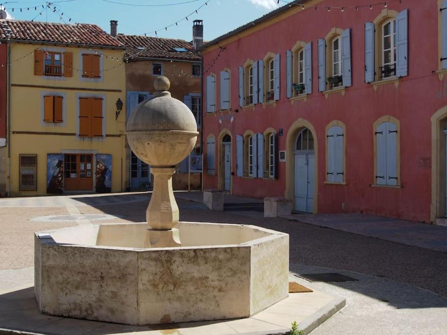 Maison Spacieuse Face Aux Pyrenees Carla-Bayle Extérieur photo