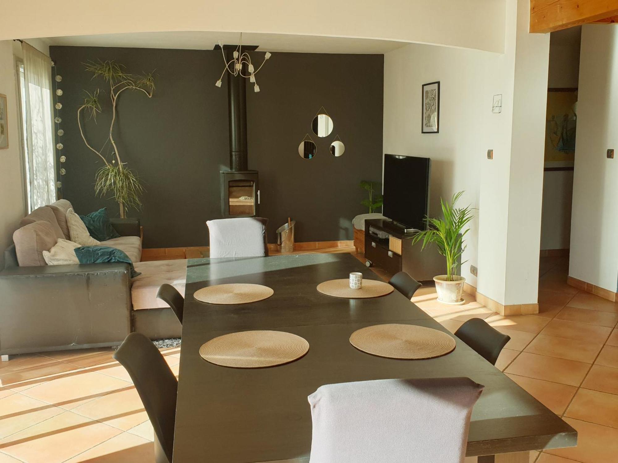 Maison Spacieuse Face Aux Pyrenees Carla-Bayle Extérieur photo